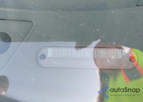 2002 Nissan Altima 2.5 S из США, поврежденный, VIN 1N4AL11D32C708494